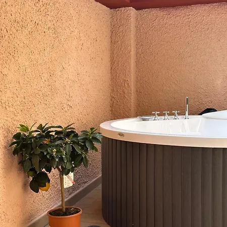 Domus Auri Vatican Boutique Рим